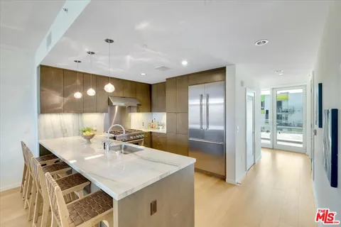 $2,700,000 | 1705 Ocean Avenue, Unit 502, Santa Monica, CA 90401