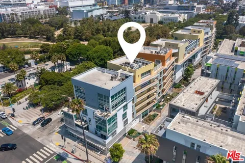 $2,700,000 | 1705 Ocean Avenue, Unit 502, Santa Monica, CA 90401