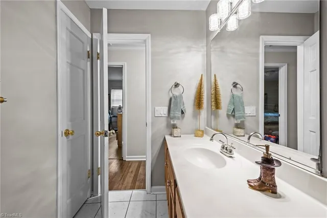 $397,000 | 100 Monroe Drive, Lexington, NC 27295