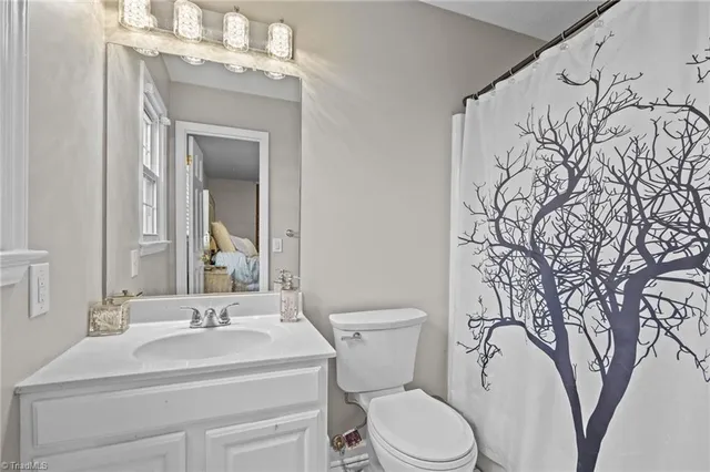 $397,000 | 100 Monroe Drive, Lexington, NC 27295