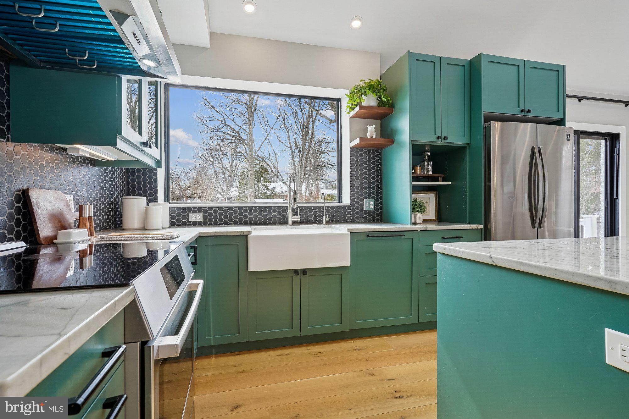 2512 Kimberly Street Silver Spring, MD 20902 - Photo 12 of 51 Kitchen