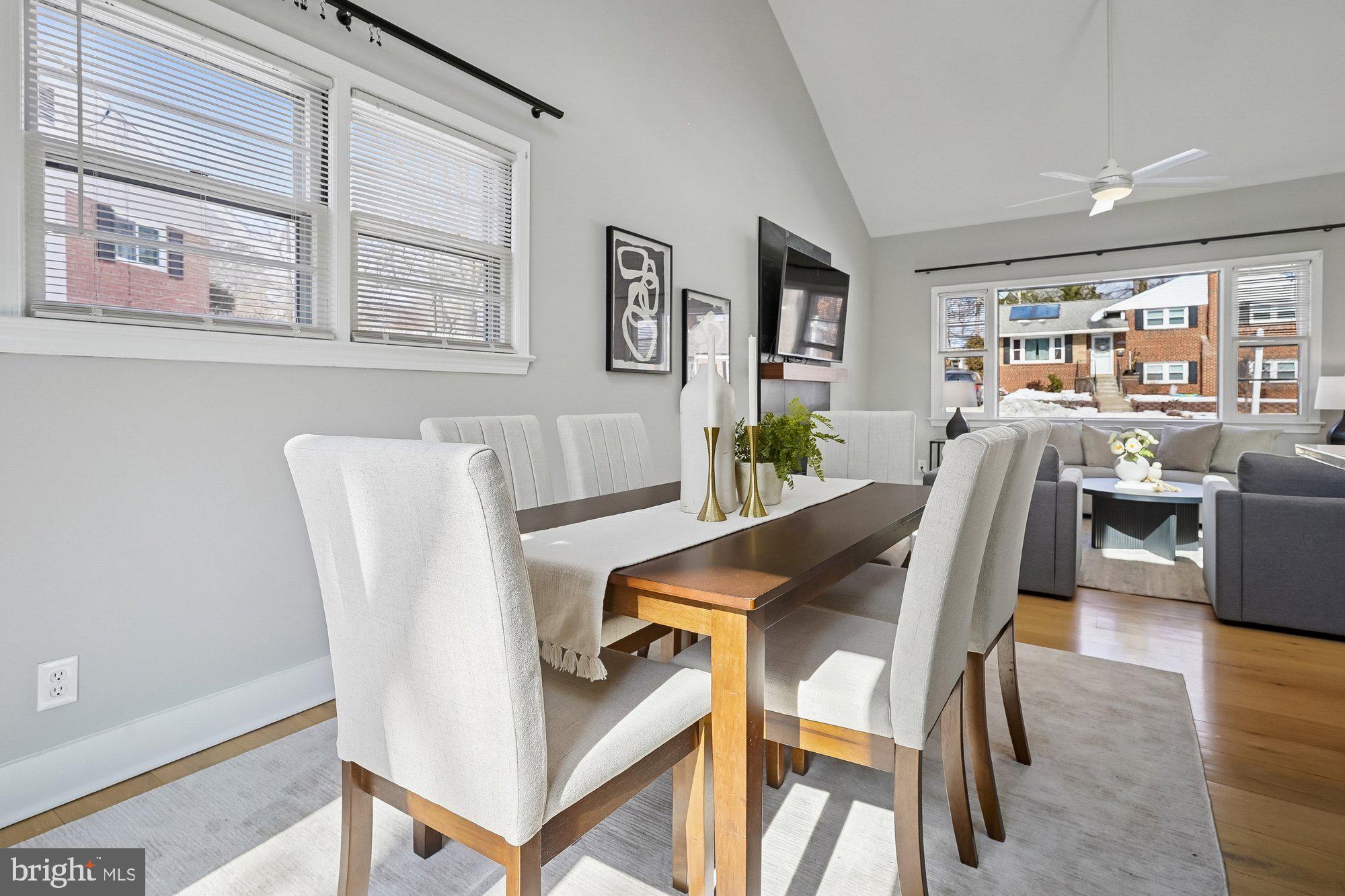 2512 Kimberly Street Silver Spring, MD 20902 - Photo 18 of 51 Dining Area