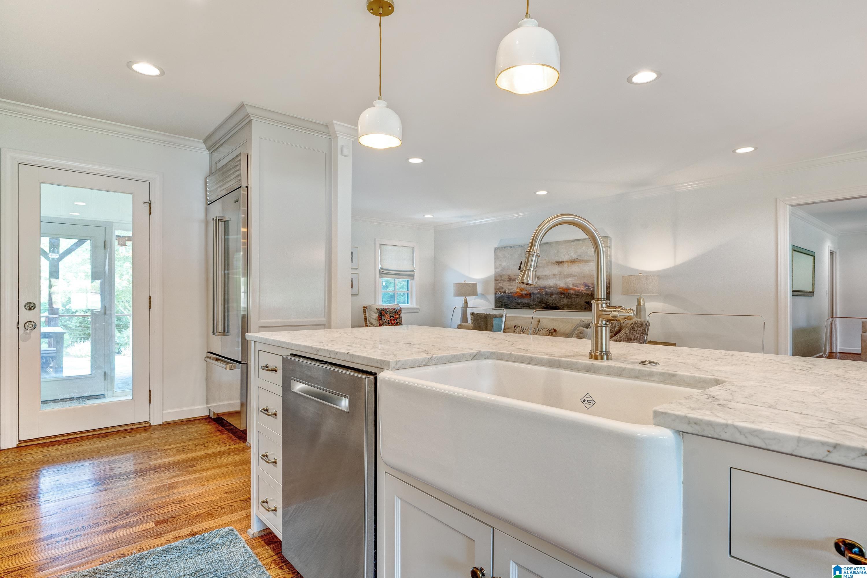 2209 Shades Crest Road Birmingham, AL 35216 - Photo 16 of 68