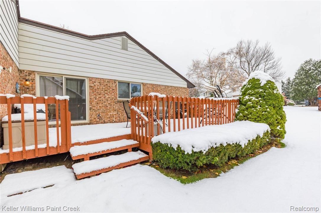 282 Rose Brier Drive Rochester, MI 48309 - Photo 32 of 43 11/9/2018