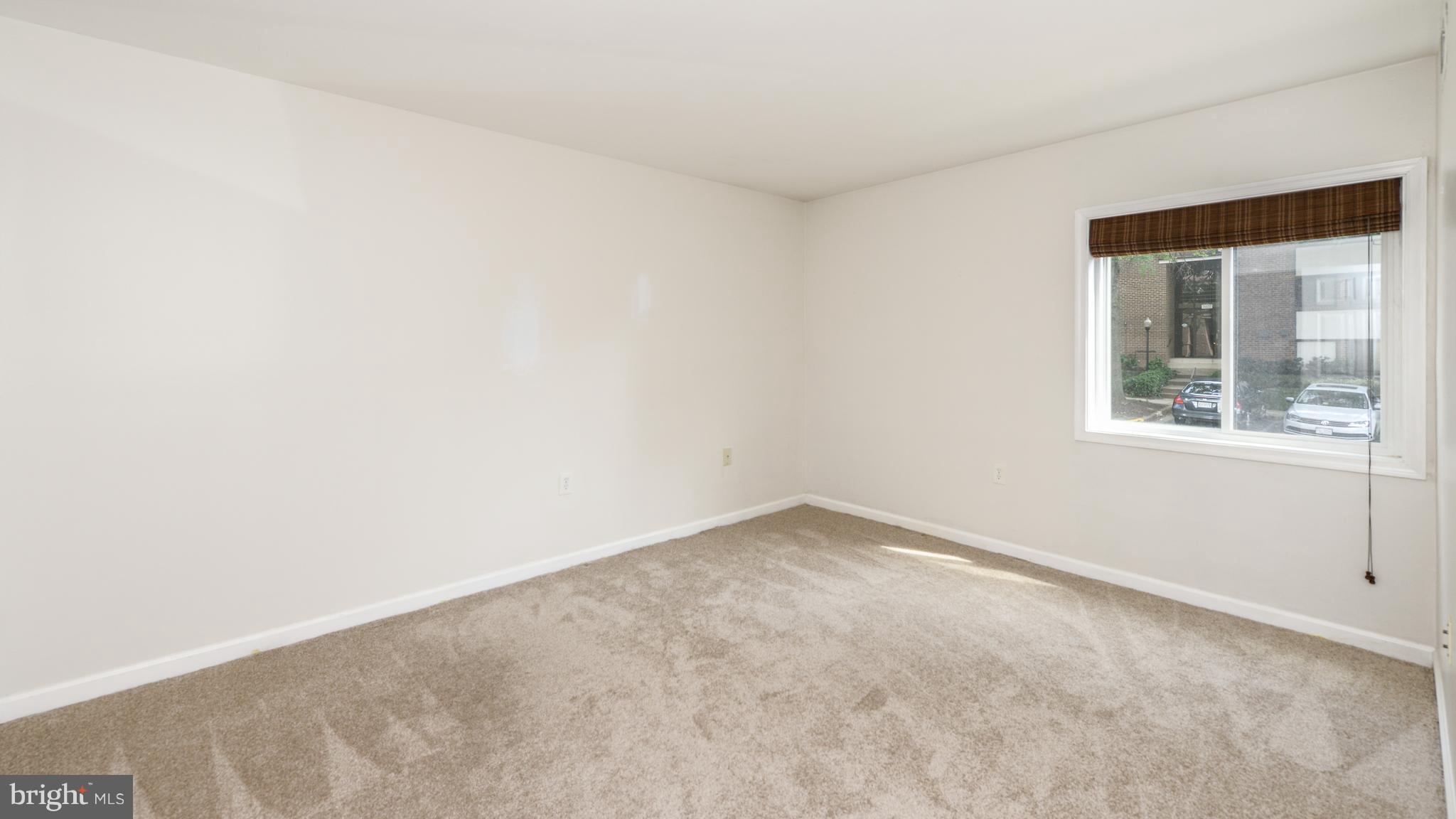 1414 Northgate Square, Unit 12B Reston, VA 20190 - Photo 15 of 30 Master Bedroom