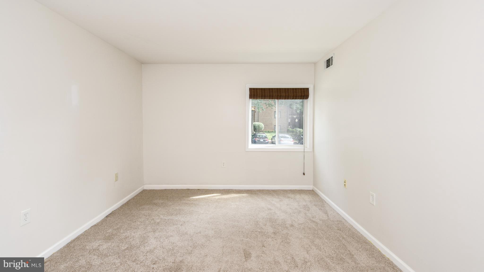 1414 Northgate Square, Unit 12B Reston, VA 20190 - Photo 17 of 30 Bedroom