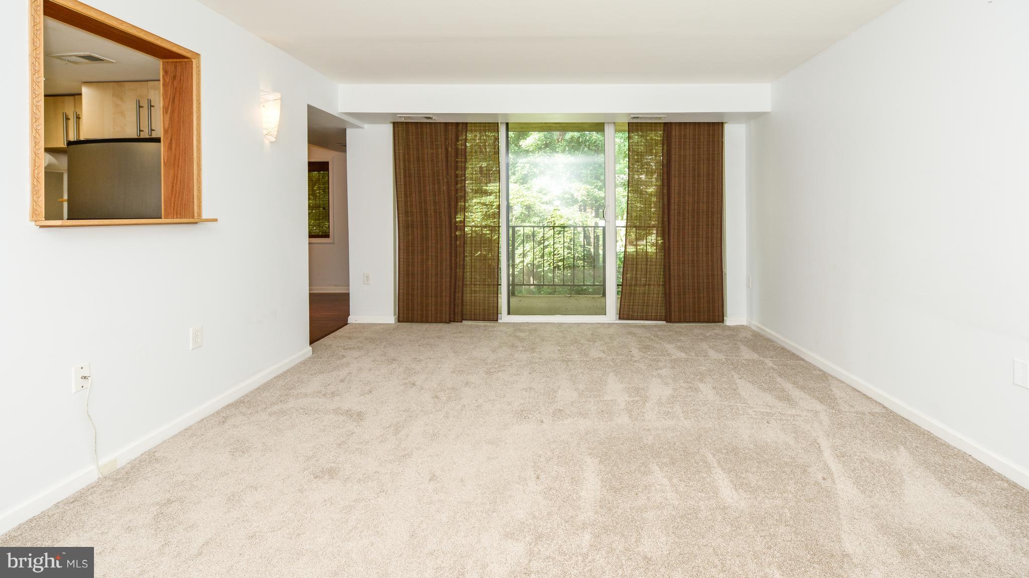 1414 Northgate Square, Unit 12B Reston, VA 20190 - Photo 8 of 30 Living Room