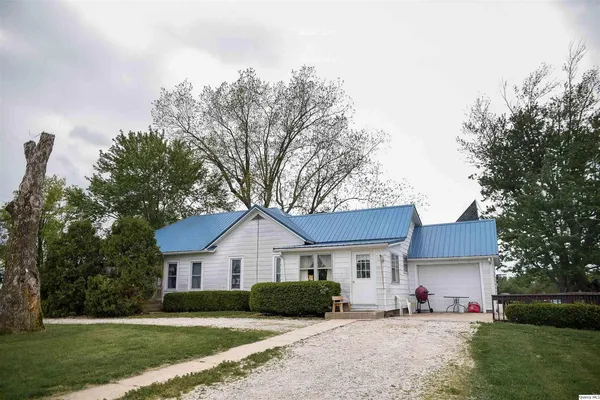 $229,000 | 2729 North 250th Avenue, Liberty, IL 62347