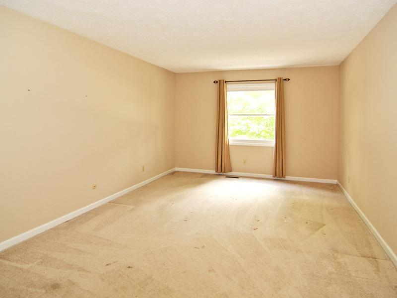 9708 Sycamore Road Carmel, IN 46032 - Photo 14 of 24 Gallery Image 14
