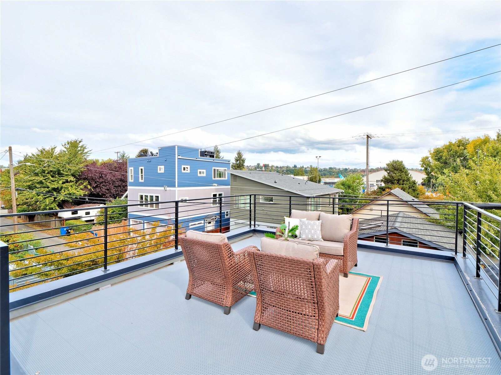6918 Flora Avenue South Seattle, WA 98108 - Photo 11 of 20