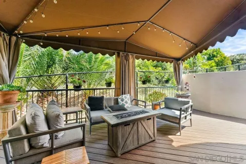 $3,149,000 | 7157 Fay Avenue, La Jolla, CA 92037