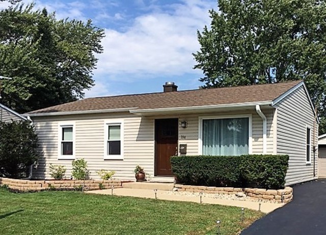 184 Glendale Road Buffalo Grove, IL 60089 - Photo 1 of 33 Gallery Image 1