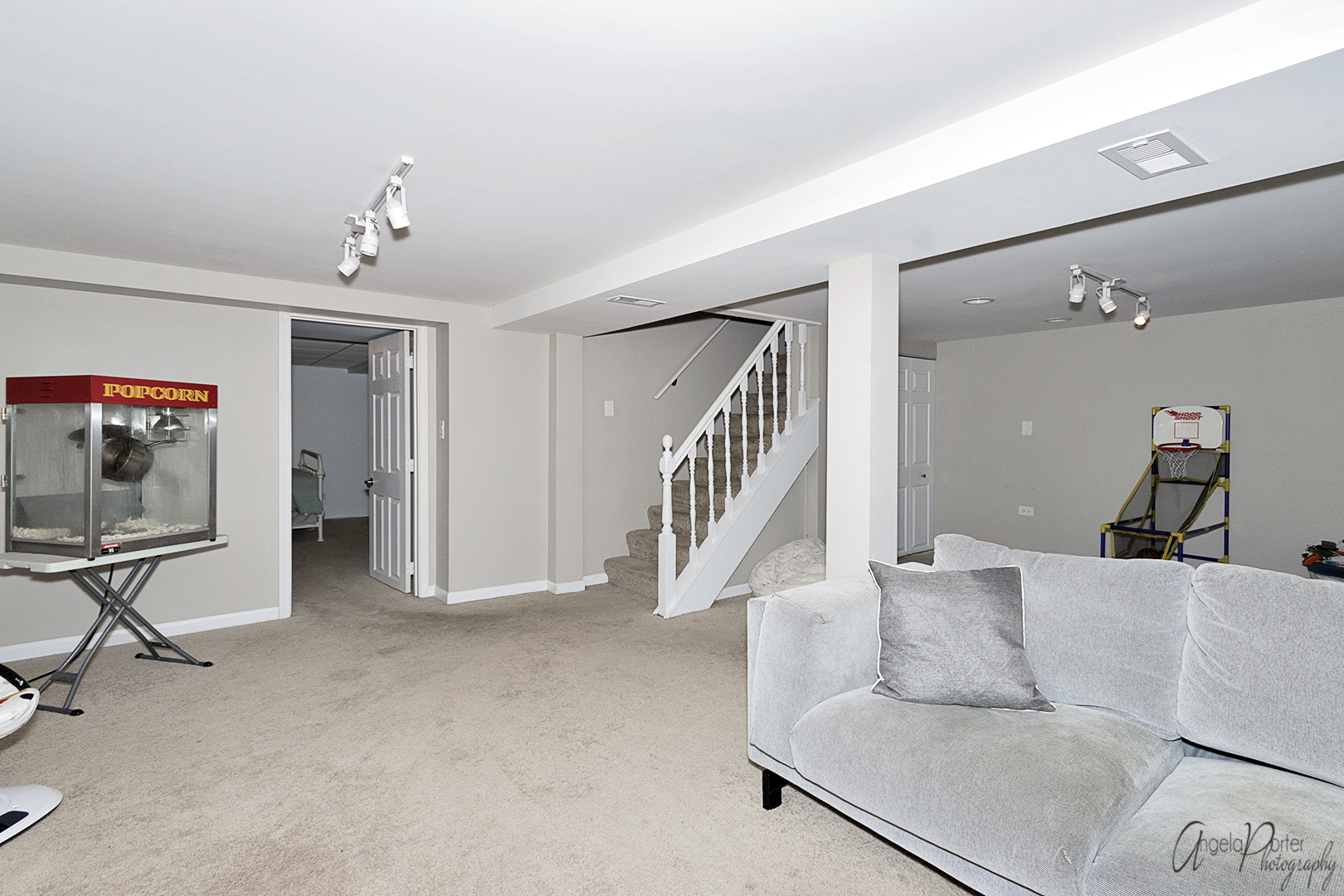 184 Glendale Road Buffalo Grove, IL 60089 - Photo 24 of 33 Gallery Image 24