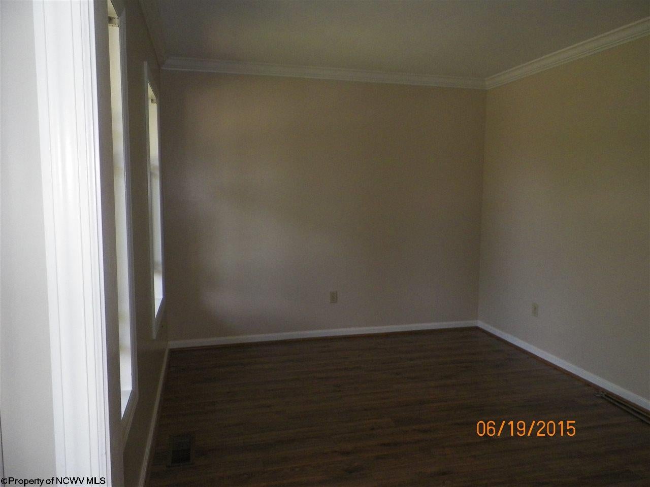 7 Edgewood Ests Road Beverly, WV 26253 - Photo 4 of 16 Gallery Image 4