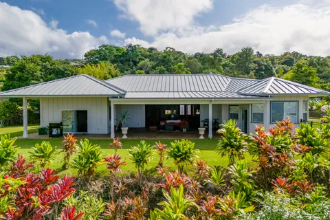 $2,665,000 | 74-4688 Pokole Place, Kailua-Kona, HI 96740