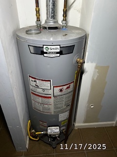 410 South Ralph Street Watseka, IL 60970 - Photo 14 of 18 a view of water heater