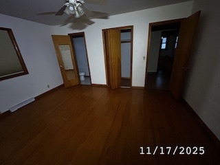 410 South Ralph Street Watseka, IL 60970 - Photo 5 of 18 a view of an entryway