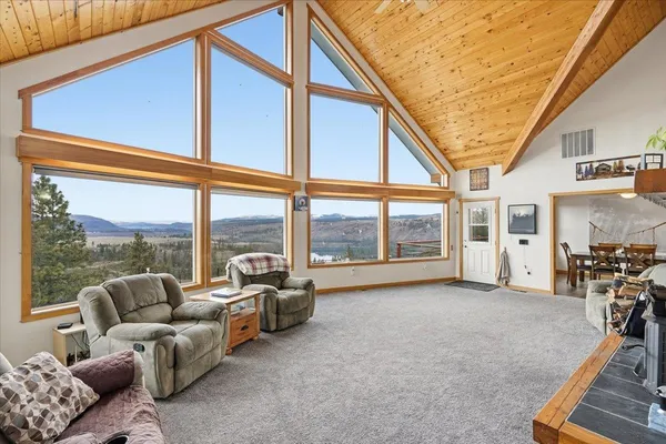 $775,000 | 41031 Pineridge Drive East, Unit E, Davenport, WA 99122