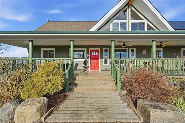 $1,100,000 | Undisclosed Address, Davenport, WA 99122