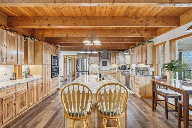 $1,100,000 | Undisclosed Address, Davenport, WA 99122