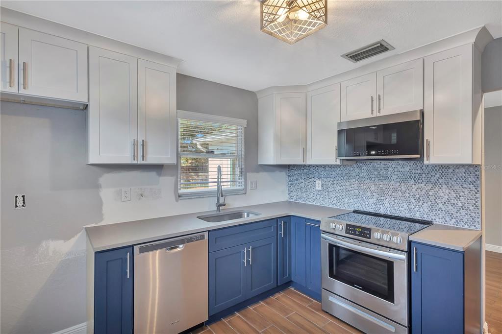 7737 Mitchell Ranch Road New Port Richey, FL 34655 - Photo 11 of 27 Gallery Image 11