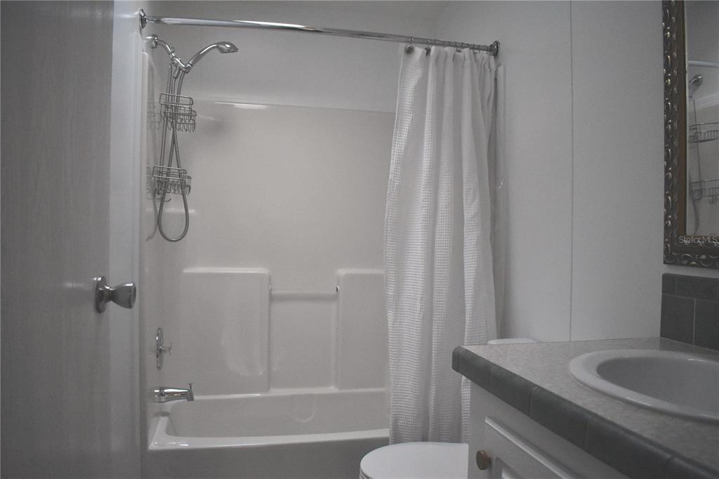 8231 Northeast 111th Street Bronson, FL 32621 - Photo 14 of 19