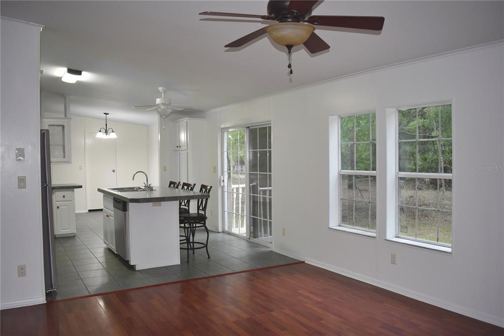8231 Northeast 111th Street Bronson, FL 32621 - Photo 7 of 19