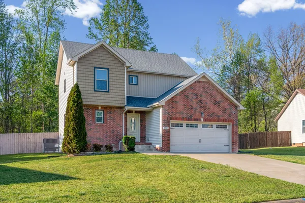 $1,900 | 3469 Bradfield Drive, Clarksville, TN 37042