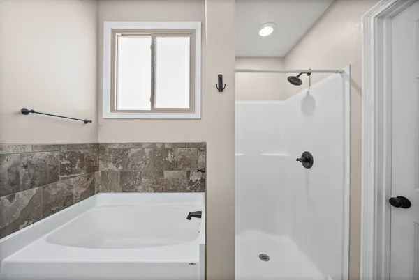 $1,900 | 3469 Bradfield Drive, Clarksville, TN 37042