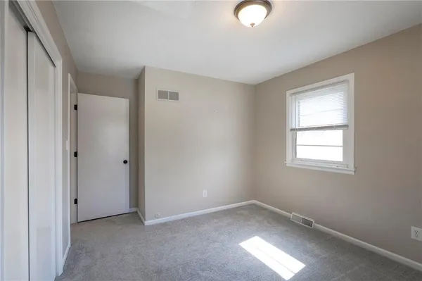 $247,500 | 201 South Shrank Avenue, Independence, MO 64056