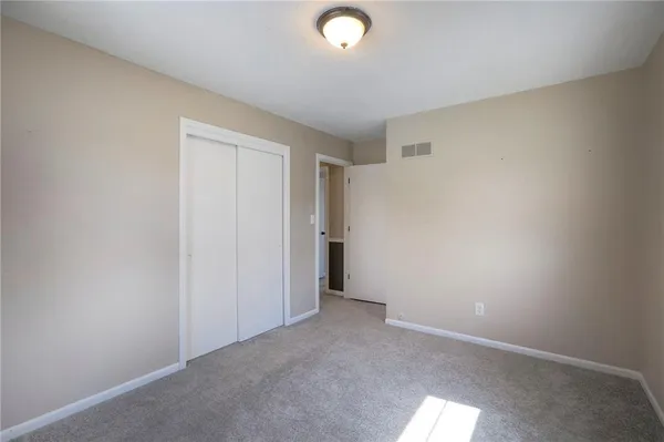 $247,500 | 201 South Shrank Avenue, Independence, MO 64056