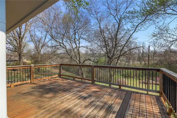 $247,500 | 201 South Shrank Avenue, Independence, MO 64056