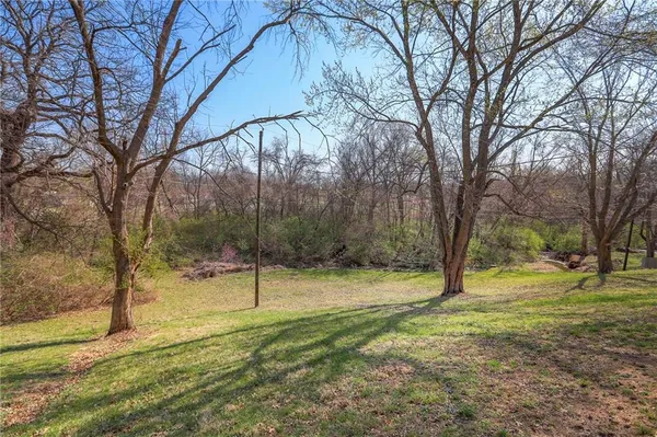 $247,500 | 201 South Shrank Avenue, Independence, MO 64056