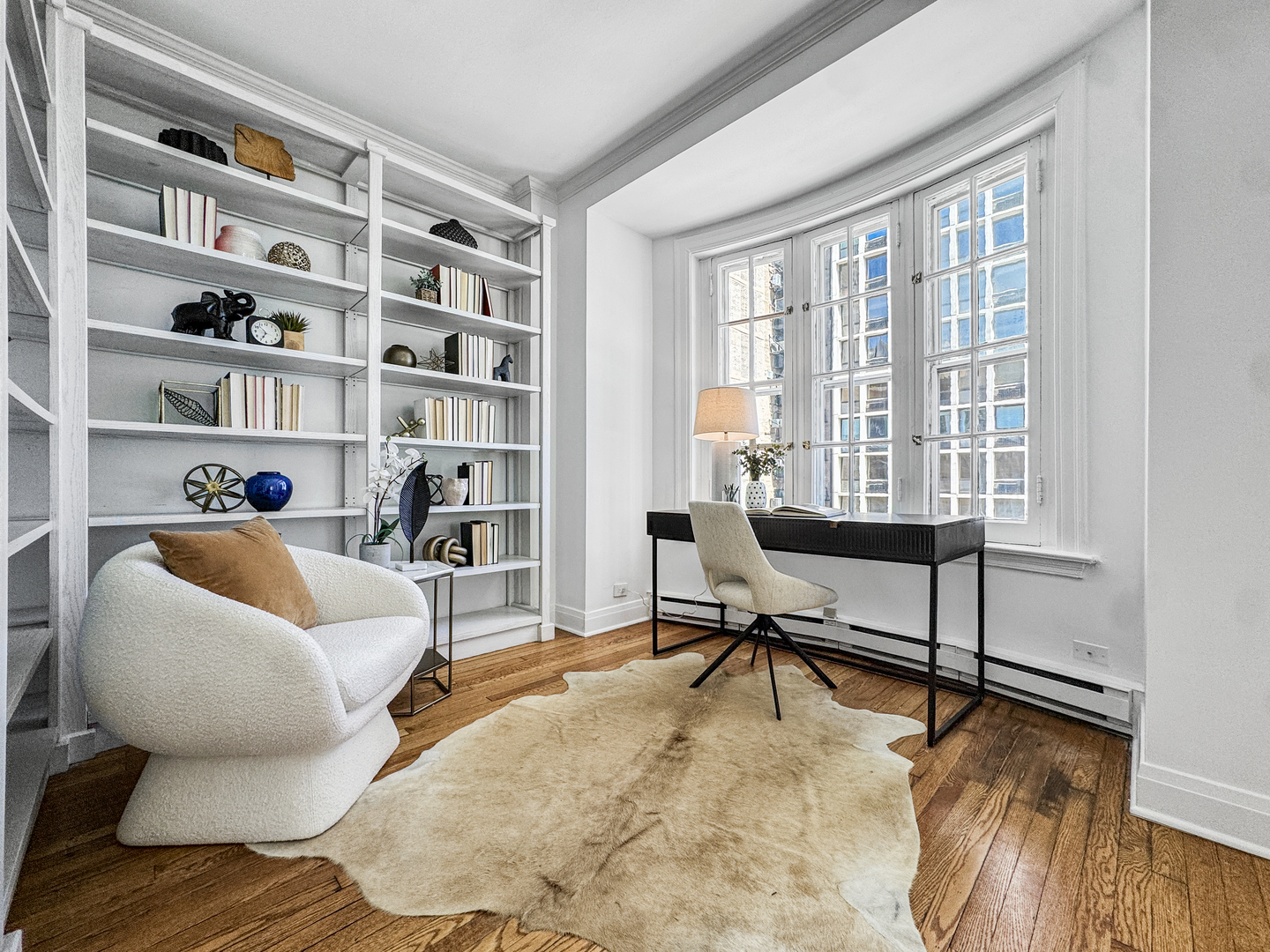 70 East Scott Street, Unit 605 Chicago, IL 60610 - Photo 11 of 29