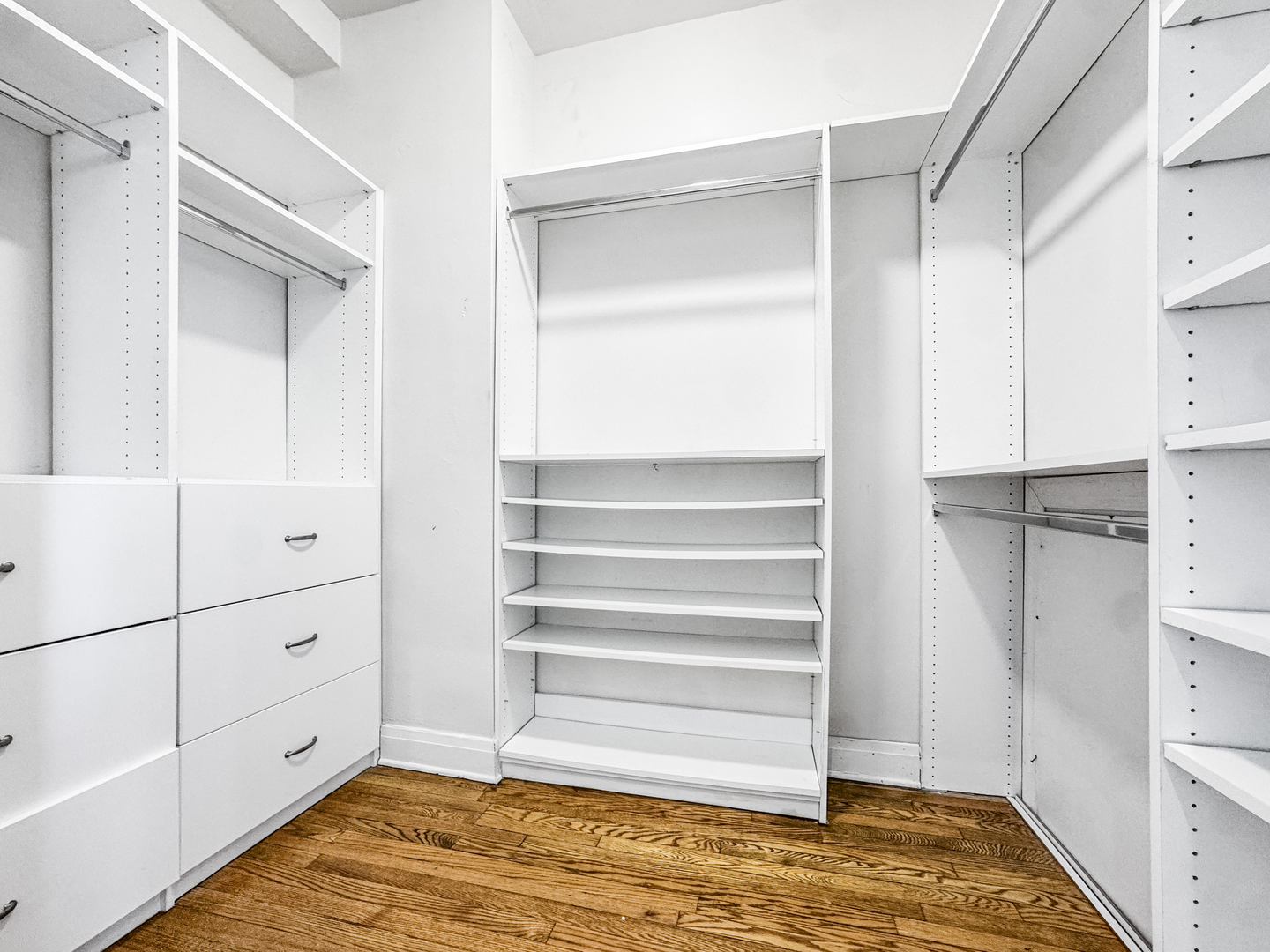 70 East Scott Street, Unit 605 Chicago, IL 60610 - Photo 20 of 29