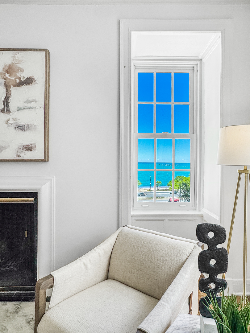 70 East Scott Street, Unit 605 Chicago, IL 60610 - Photo 4 of 29