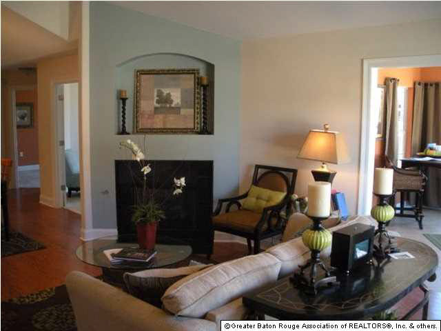 11375 Reiger Road, Unit 1201 Baton Rouge, LA 70809 - Photo 2 of 10 Gallery Image 2