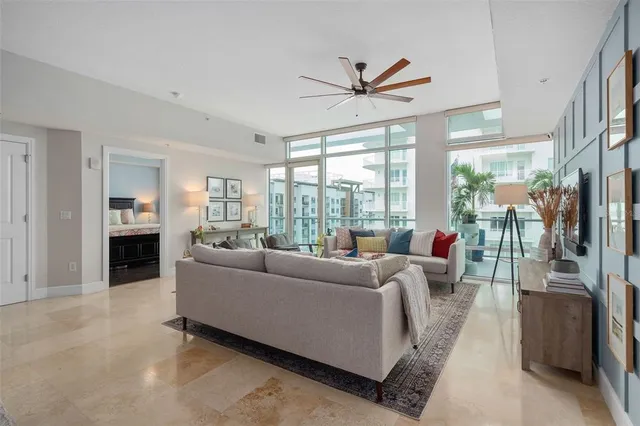 $599,900 | 101 South Eola Drive, Unit 1207, Orlando, FL 32801