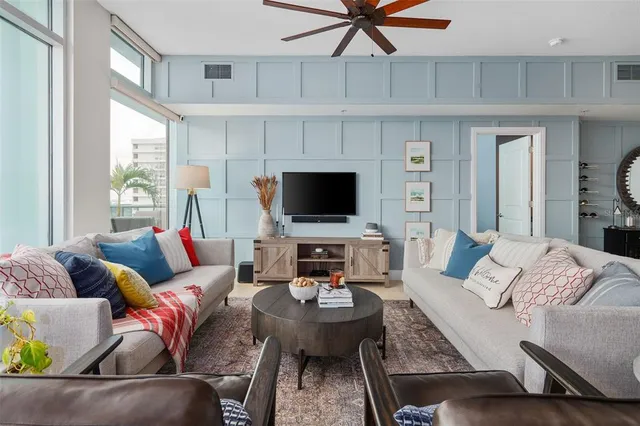 $599,900 | 101 South Eola Drive, Unit 1207, Orlando, FL 32801