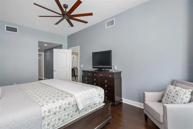 $599,900 | 101 South Eola Drive, Unit 1207, Orlando, FL 32801