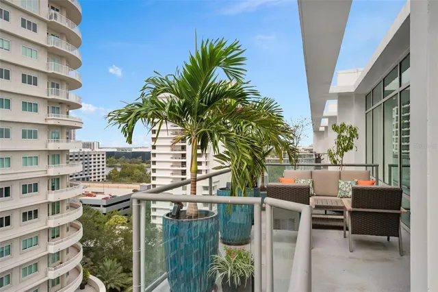 $599,900 | 101 South Eola Drive, Unit 1207, Orlando, FL 32801