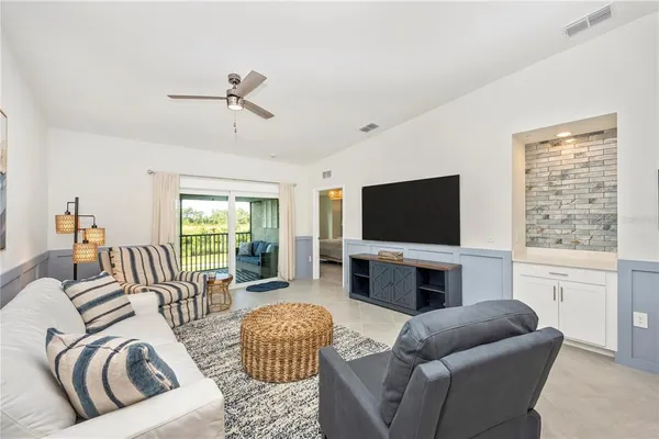 a bathroom with double vanity sinks and a mirror
