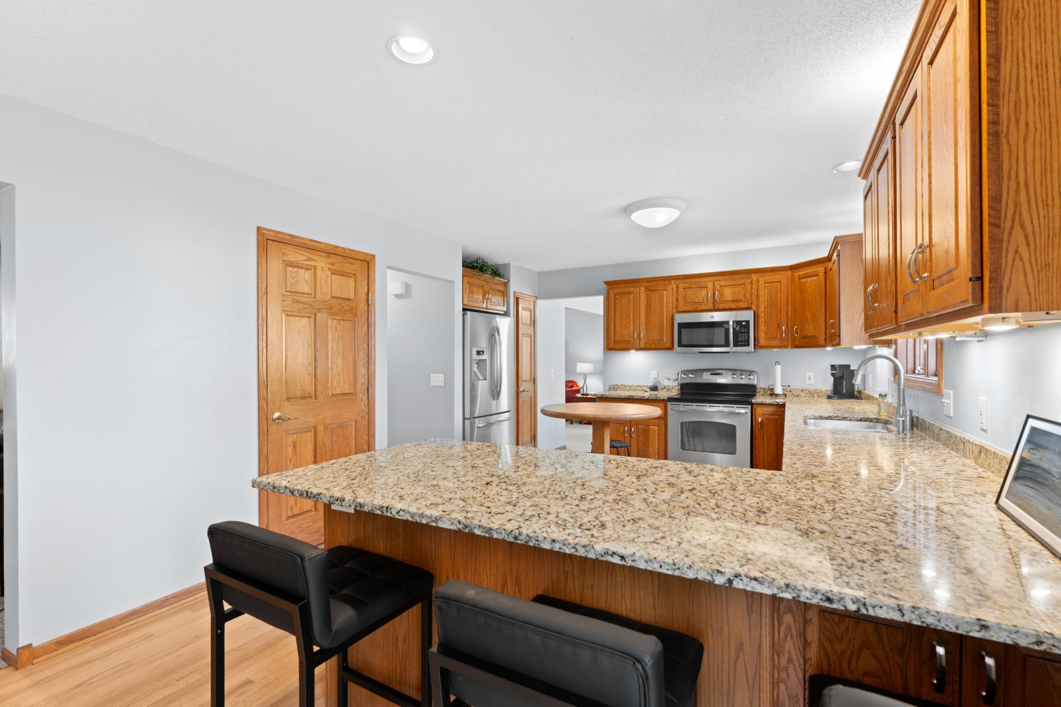 2217 Baihly Summit Drive Southwest Rochester, MN 55902 - Photo 11 of 49