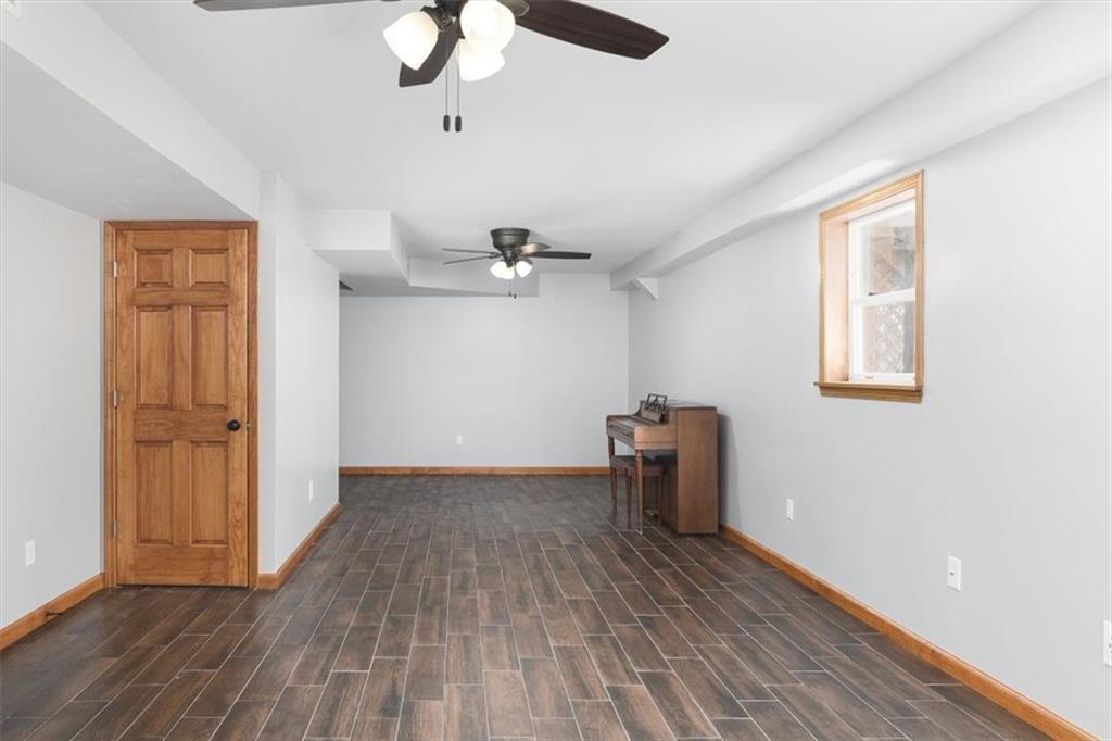11750 46th Street Perry, KS 66073 - Photo 18 of 44