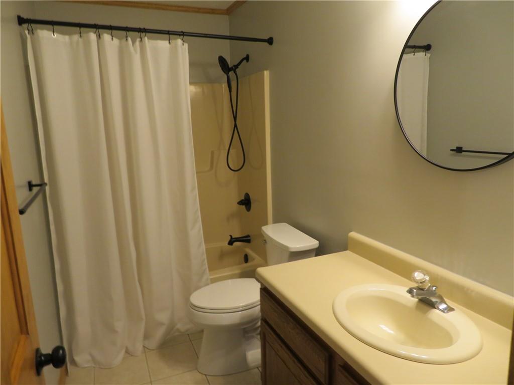 11750 46th Street Perry, KS 66073 - Photo 24 of 44