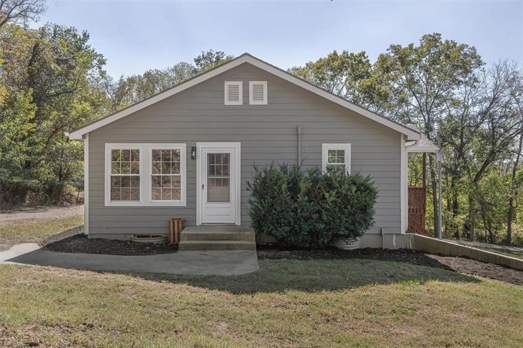 11750 46th Street Perry, KS 66073 - Photo 33 of 44