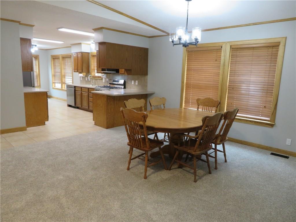 11750 46th Street Perry, KS 66073 - Photo 9 of 44