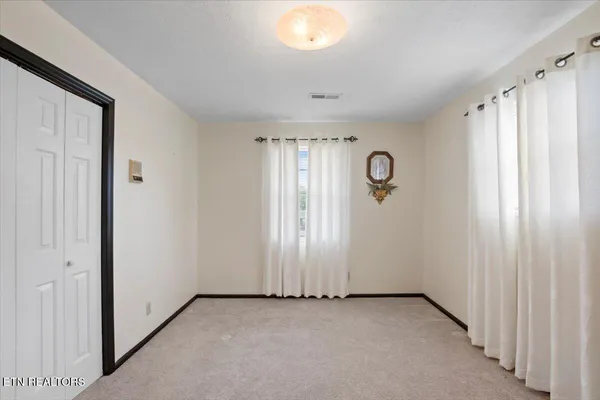 $439,900 | 116 Oak Street, Jacksboro, TN 37757