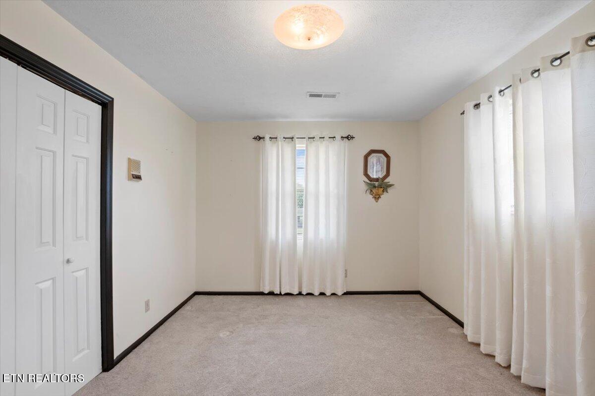 116 Oak Street Jacksboro, TN 37757 - Photo 20 of 57 34-Oak St