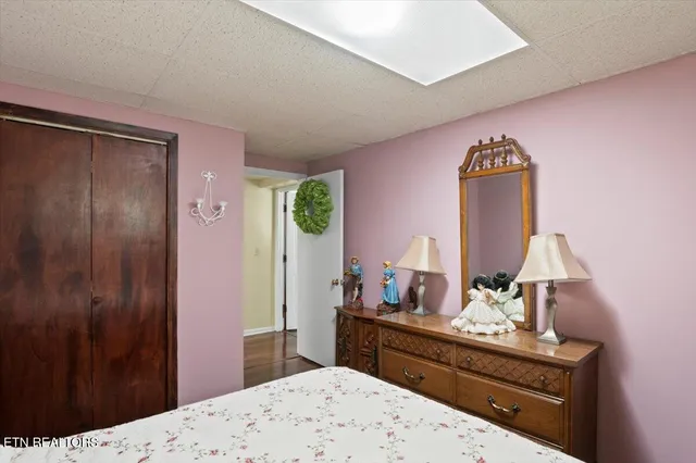 $449,900 | 116 Oak Street, Jacksboro, TN 37757